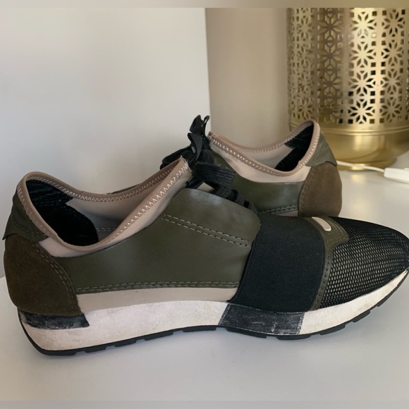 Balenciaga Race Runner Shoes - Picture 3 of 13